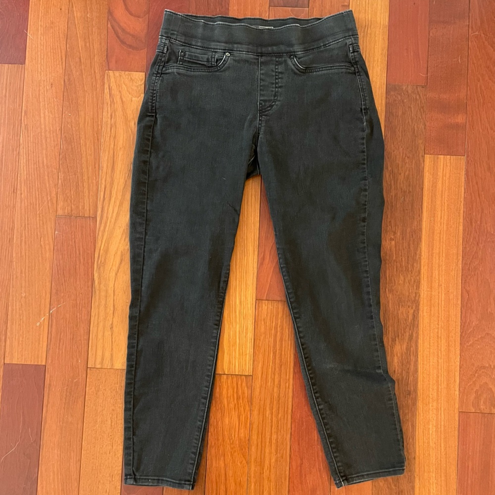 Levi Strauss Signature Gold Shaping Pull-On Skinny Jeans Size 6 short